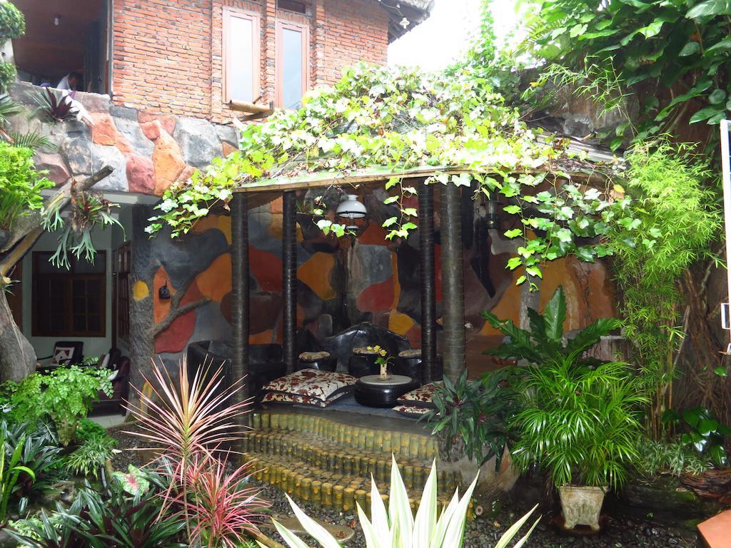 玛琅 艾尼之家旅馆酒店 外观 照片
